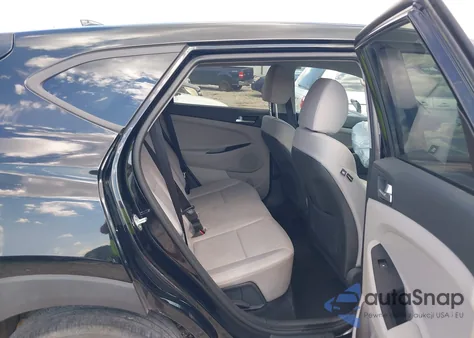 2020 Hyundai Tucson Se z USA, uszkodzony, nr VIN KM8J23A47LU077796